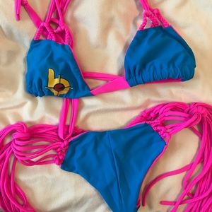 MegLiz swim pair